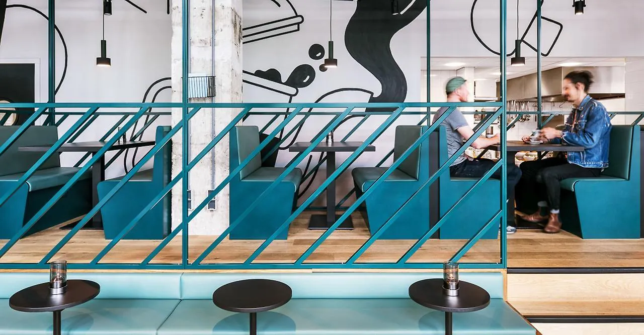 The Social Hub Rotterdam Ξενοδοχείο 3*,